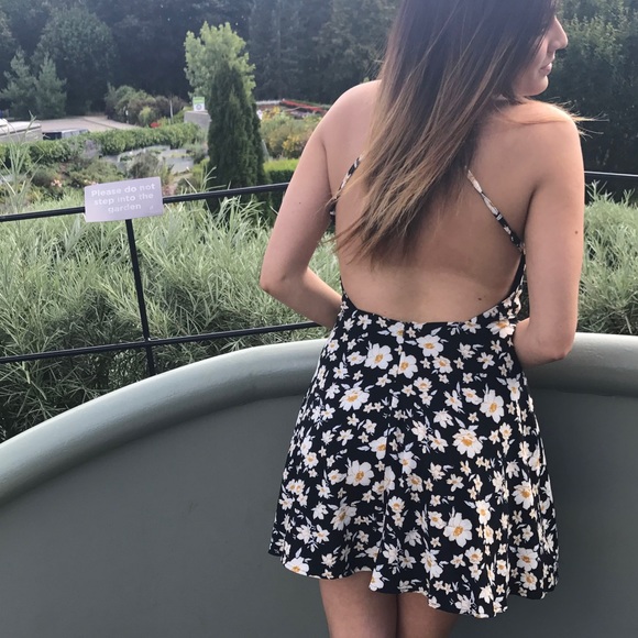 Floral black dress - Picture 2 of 4